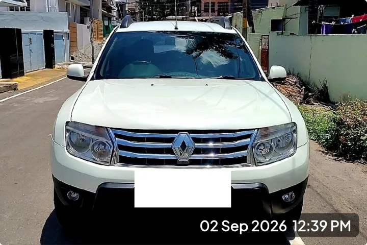 Mercedes-Benz India Pvt Ltd Renault Duster Rxz Dci Bs Iv