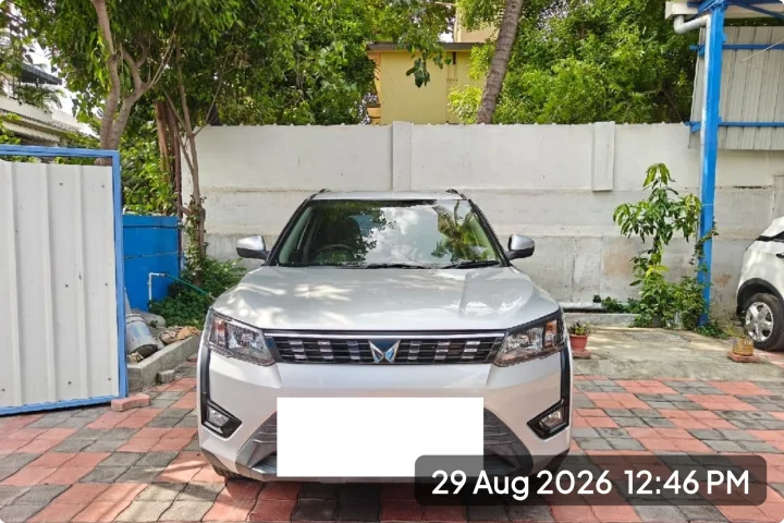 Mahindra Mahindra Xuv300 W4 Pm Bs6 Mt
